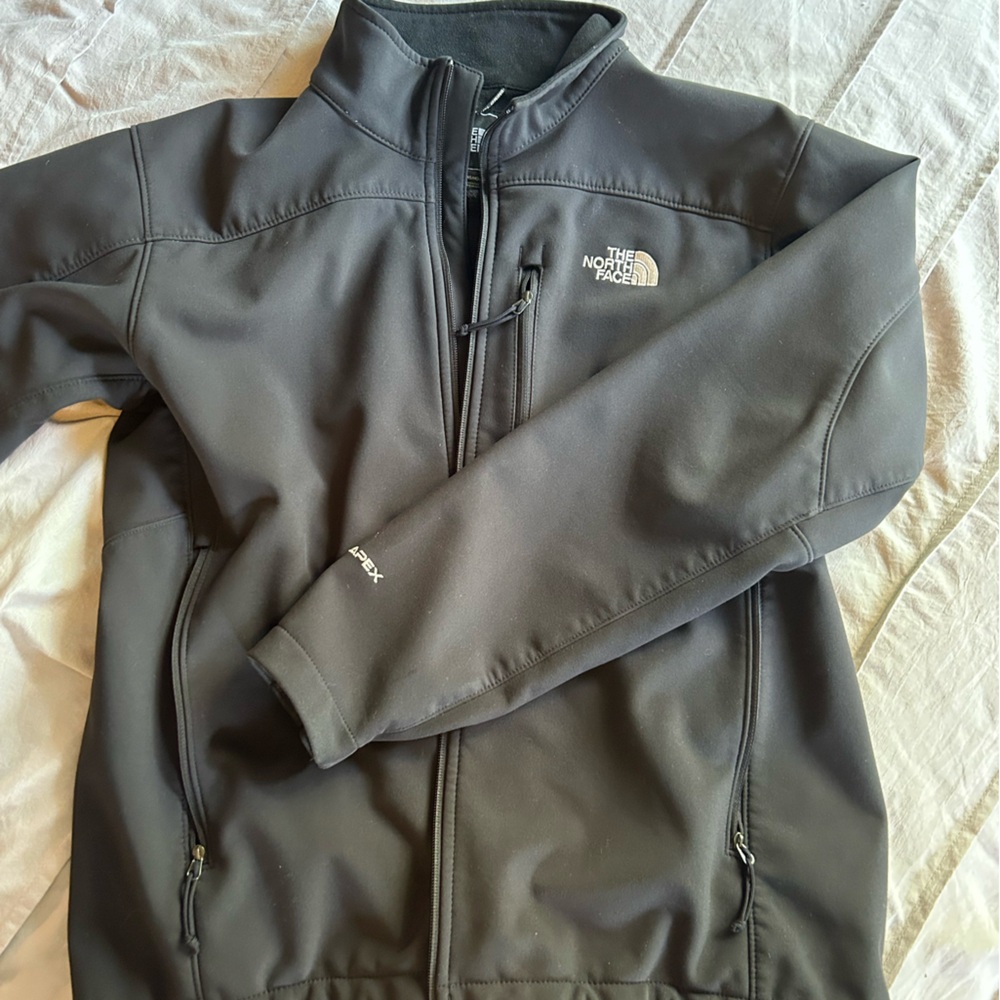 Men’s North Face light jacket